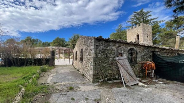 negozio in vendita a Palazzolo Acreide