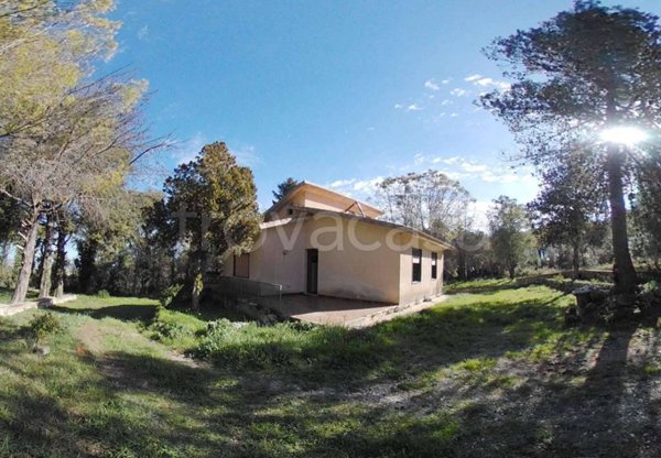 casa indipendente in vendita a Palazzolo Acreide