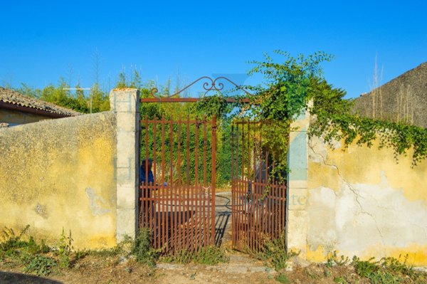 pentavano in vendita a Palazzolo Acreide
