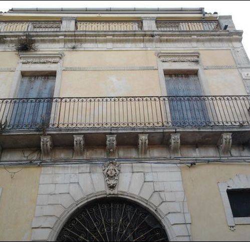 casa indipendente in vendita a Palazzolo Acreide