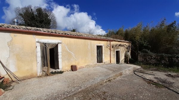 terreno agricolo in vendita a Palazzolo Acreide