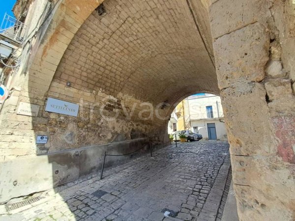 casa indipendente in vendita a Palazzolo Acreide