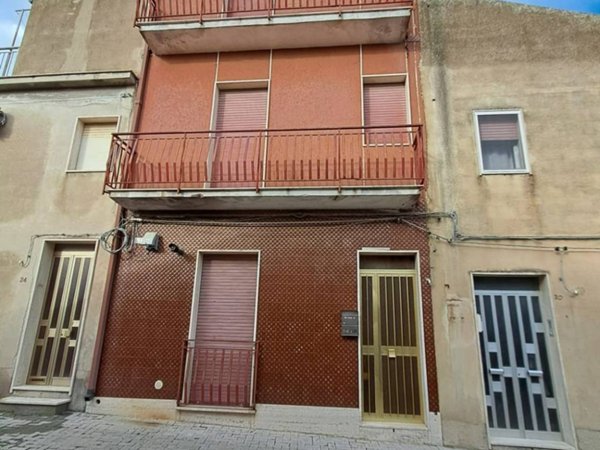 casa indipendente in vendita a Palazzolo Acreide