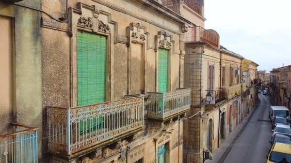 casa indipendente in vendita a Palazzolo Acreide