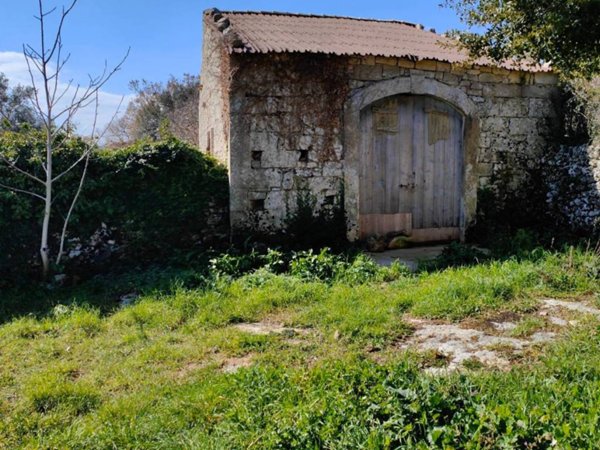 casa indipendente in vendita a Palazzolo Acreide