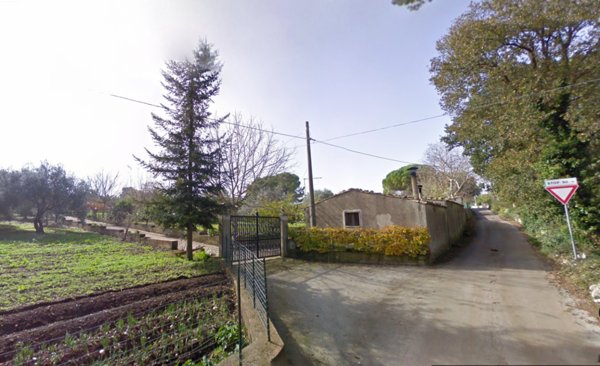 casa indipendente in vendita a Palazzolo Acreide