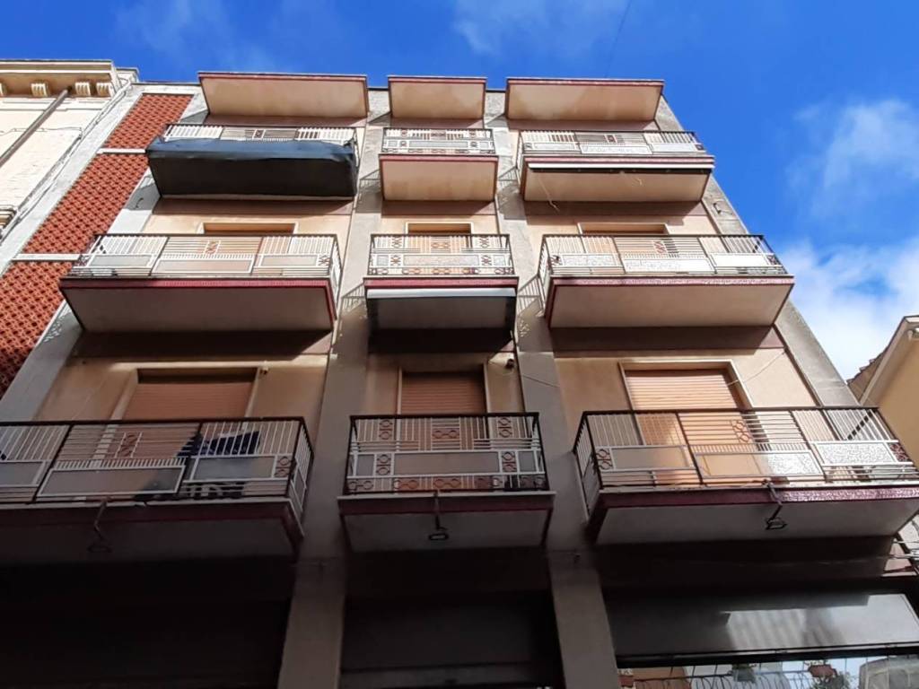 casa indipendente in vendita a Palazzolo Acreide