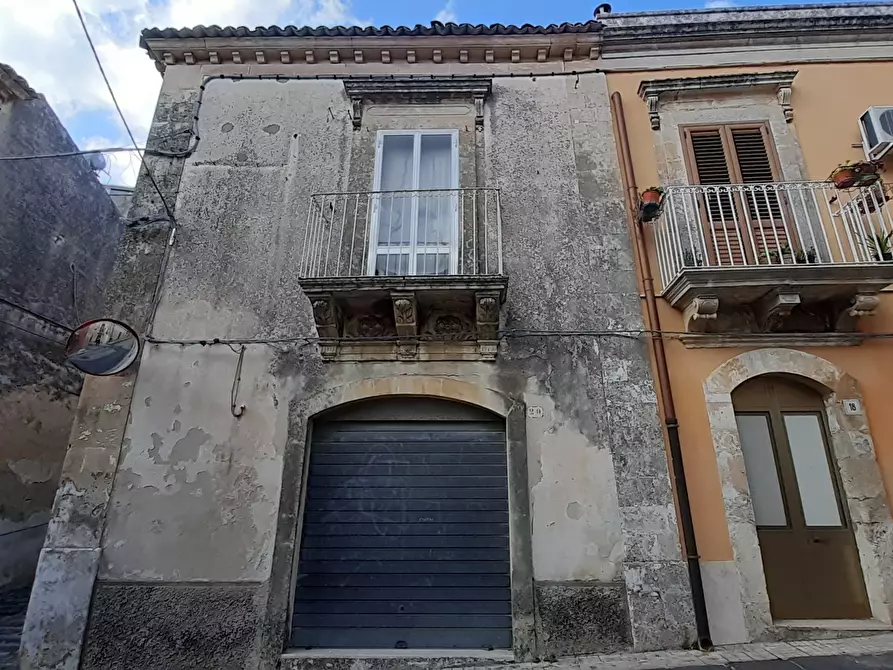 casa indipendente in vendita a Palazzolo Acreide
