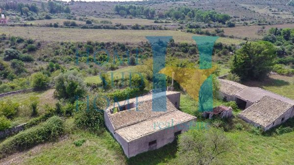 casale in vendita a Palazzolo Acreide