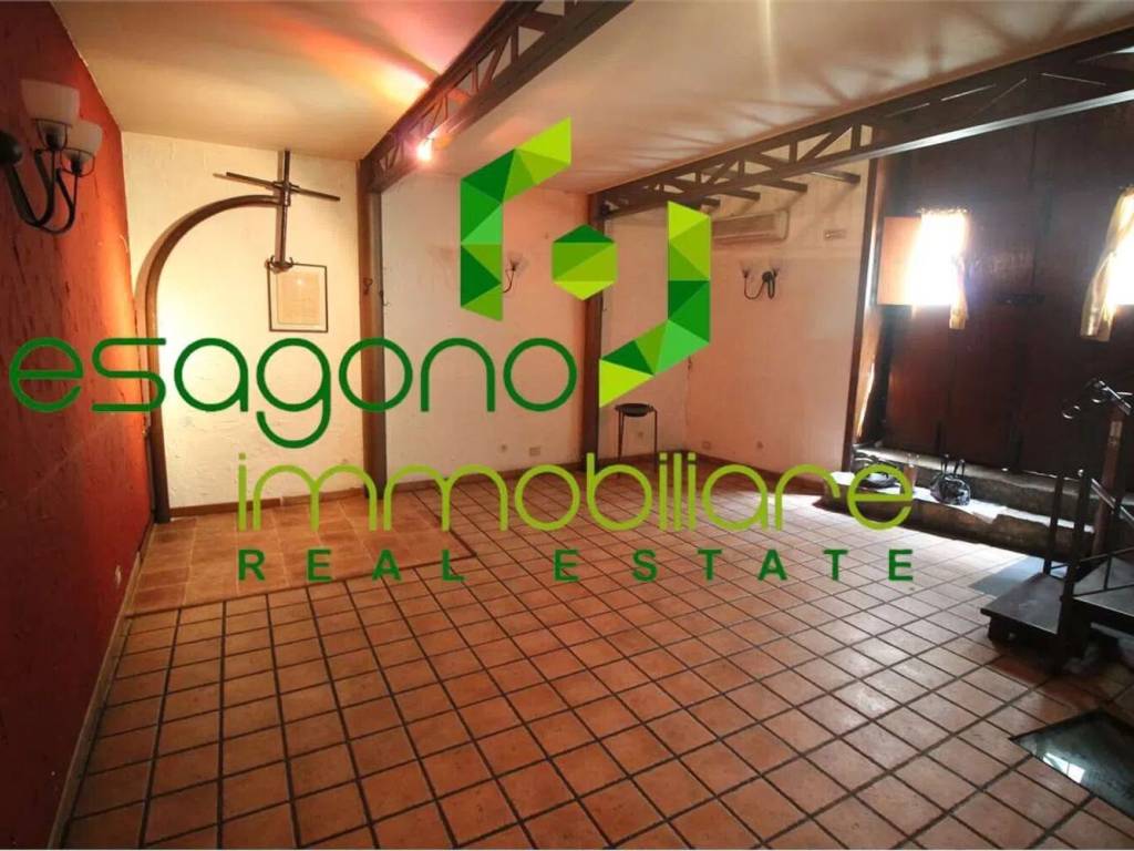 negozio in vendita a Palazzolo Acreide