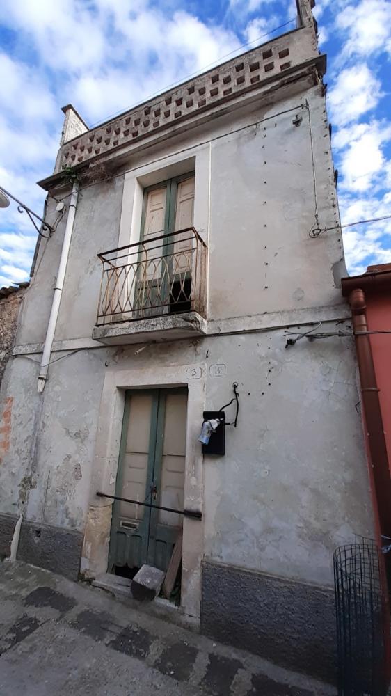 casa indipendente in vendita a Palazzolo Acreide