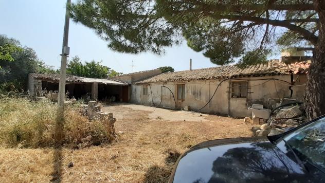 casa indipendente in vendita a Palazzolo Acreide