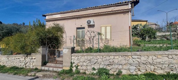 appartamento in vendita a Palazzolo Acreide