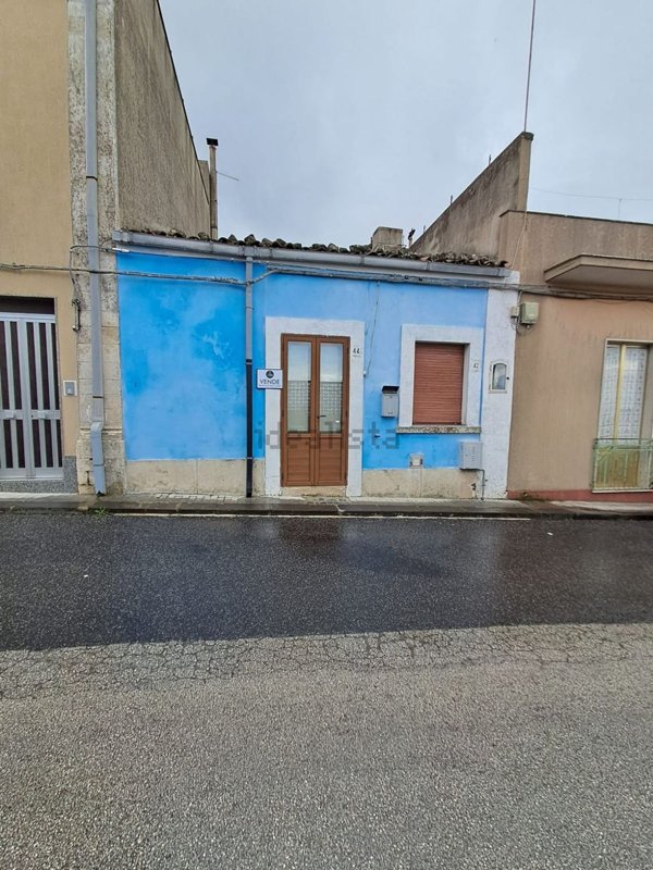casa indipendente in vendita a Palazzolo Acreide