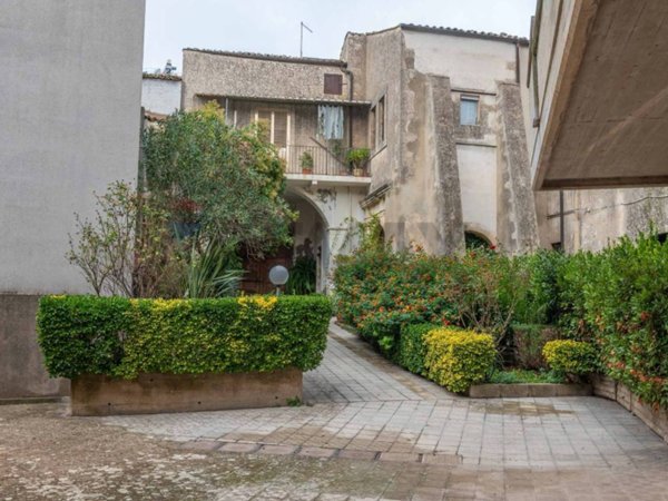 appartamento in vendita a Palazzolo Acreide