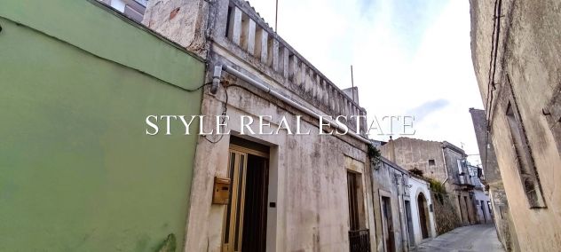 casa indipendente in vendita a Palazzolo Acreide