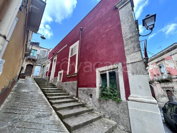 appartamento in vendita a Palazzolo Acreide