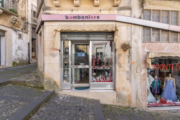 negozio in vendita a Palazzolo Acreide