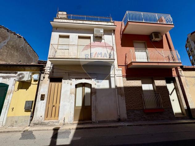 casa indipendente in vendita a Palazzolo Acreide