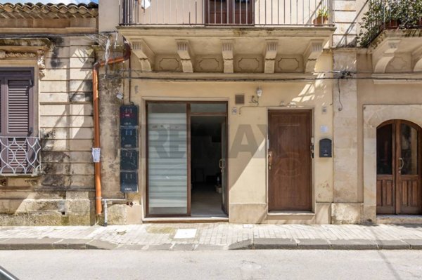 negozio in vendita a Palazzolo Acreide