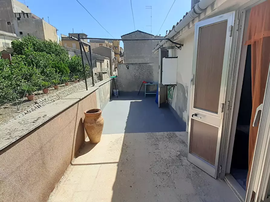 casa indipendente in vendita a Palazzolo Acreide