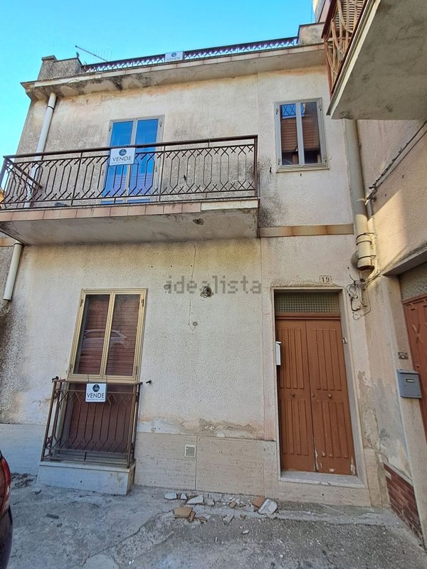 casa indipendente in vendita a Palazzolo Acreide