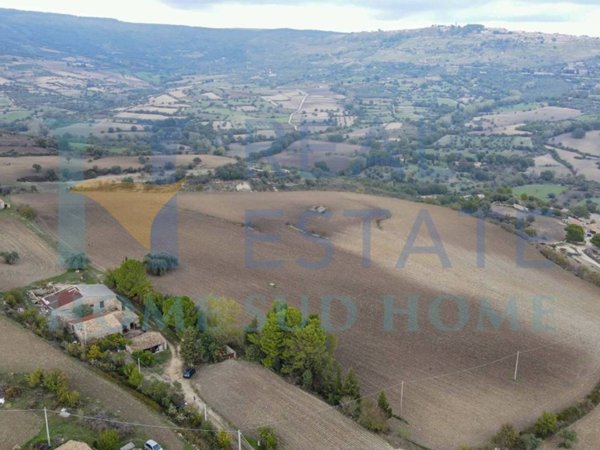 casa indipendente in vendita a Palazzolo Acreide