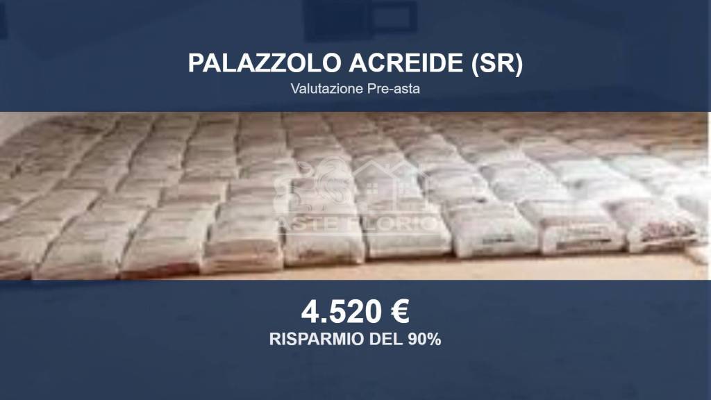 locale commerciale in vendita a Palazzolo Acreide