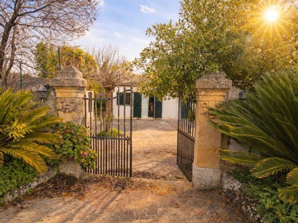 casa indipendente in vendita a Palazzolo Acreide