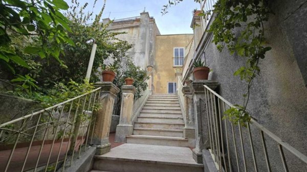 casa indipendente in vendita a Palazzolo Acreide
