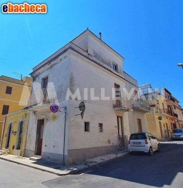 casa indipendente in vendita a Rosolini
