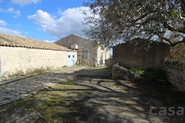 appartamento in vendita a Rosolini