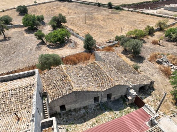 terreno agricolo in vendita a Rosolini