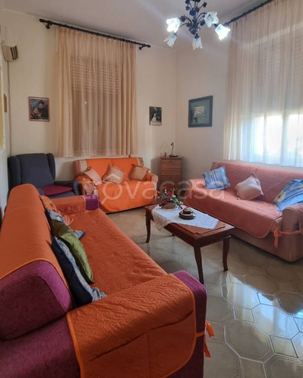 appartamento in vendita a Rosolini