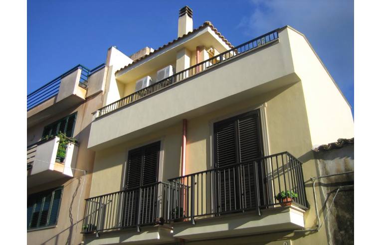 casa indipendente in vendita a Rosolini