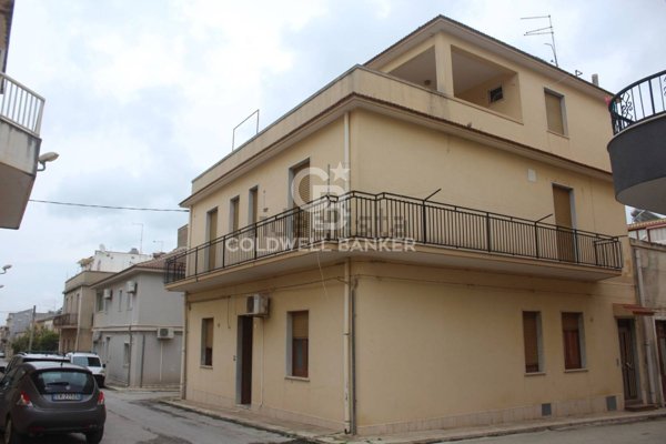 casa indipendente in vendita a Rosolini