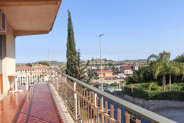 casa indipendente in vendita a Rosolini