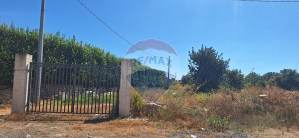 casa indipendente in vendita a Rosolini