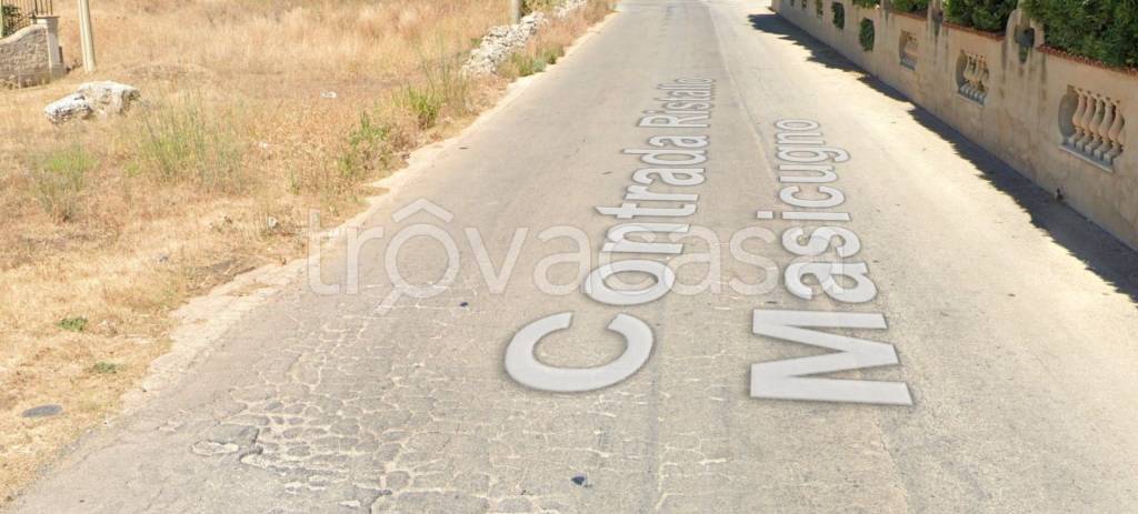 negozio in vendita a Rosolini