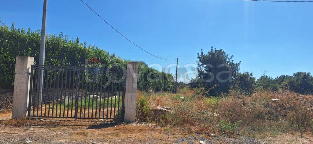 casa indipendente in vendita a Rosolini