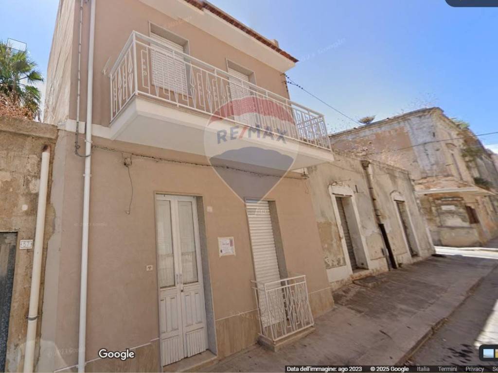 casa indipendente in vendita a Rosolini