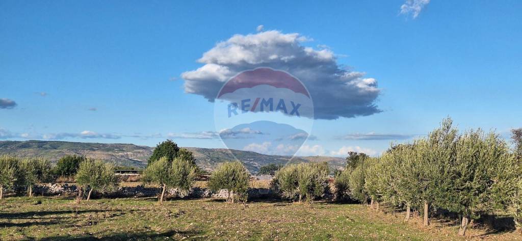 casa indipendente in vendita a Rosolini