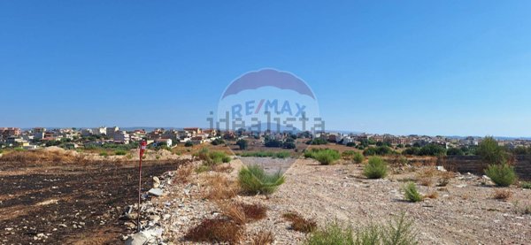 terreno edificabile in vendita a Rosolini