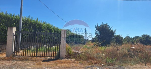 casa indipendente in vendita a Rosolini