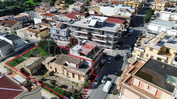 terreno edificabile in vendita a Rosolini