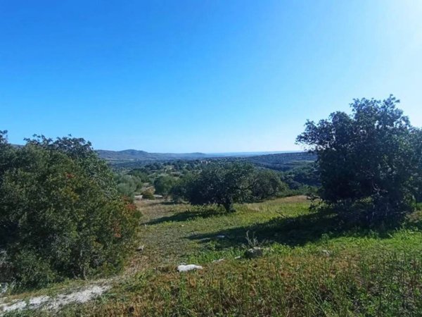 casa indipendente in vendita a Rosolini