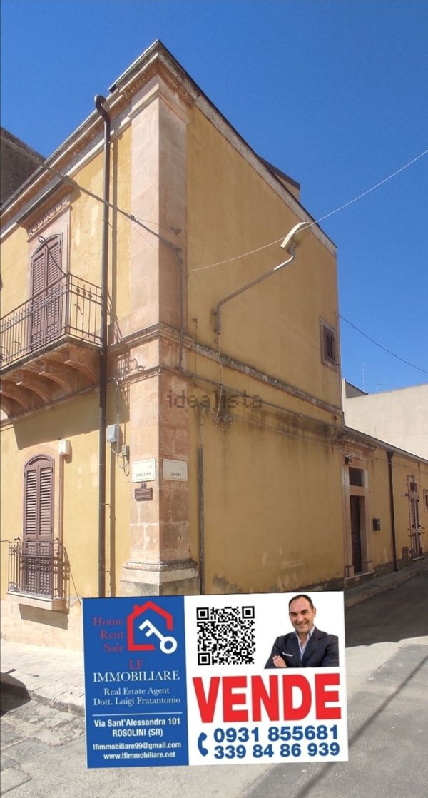 casa indipendente in vendita a Rosolini