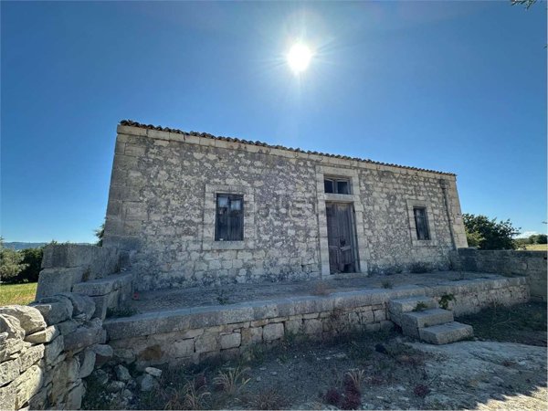 appartamento in vendita a Rosolini