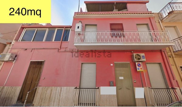 pentavano in vendita a Rosolini