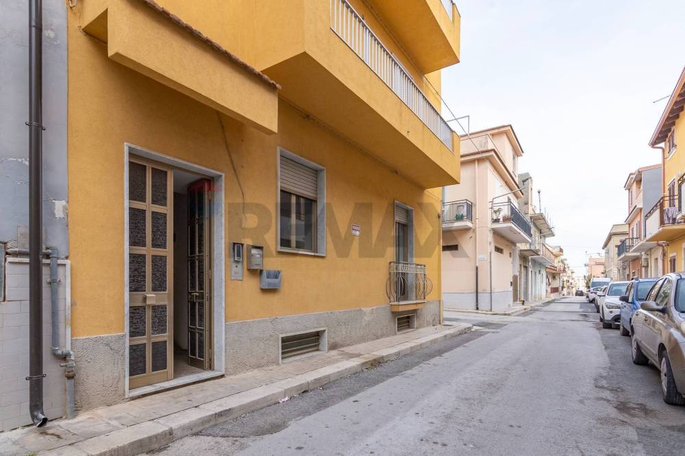 casa indipendente in vendita a Rosolini